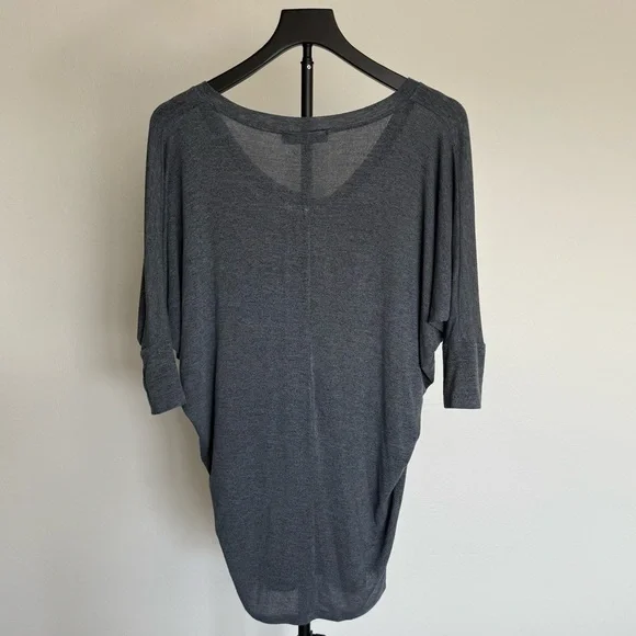 Gray Off-Shoulder V-Neck Dolman Top by Wantable Size XS - Picture 2 of 6